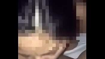 Esposa puta mamando verga cornudo