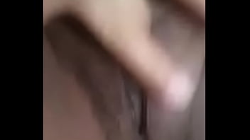 Gatita muy puta congelona