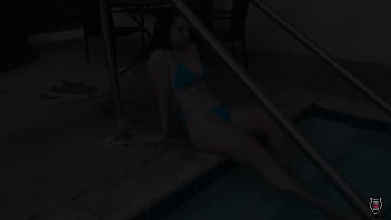 Fit layla quinn in bikini was banged really hard by rome major