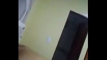 Ela adora rebolar na rola