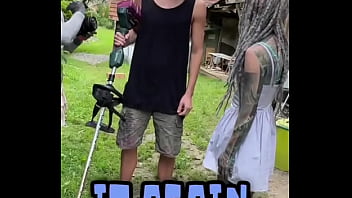 One more behind the scenes clip—do you like what’s happening next what’s your favorite part about bts mome One more behind the scenes clip—do you like what’s happening next what’s your favorite part about bts mome