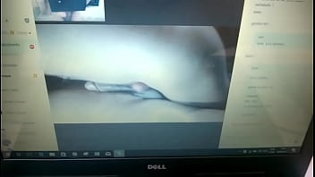 Em busca da batida perfeita se exibindo na webcam 2 Em busca da batida perfeita se exibindo na webcam 2