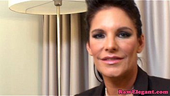 Inked british pornstar daisy rock fucks a bbc