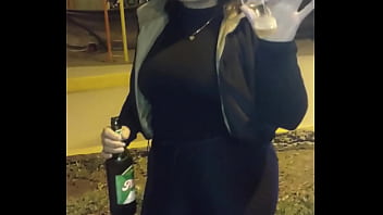 Conozco madura en una fiesta