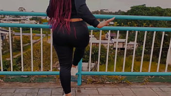 Nalgona me da el culo por dinero