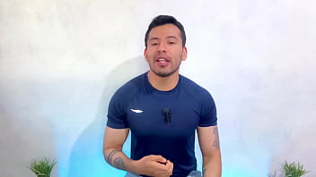 Cubano Dotado Mete Su Miembro De 25cm En La Boca De Un Amigo thumbnail