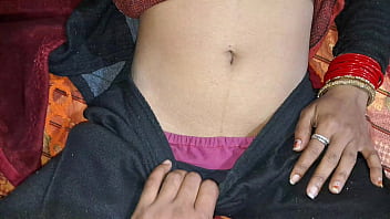 "kapde utra hawas chadh gaya – usne kaha bas rukna mat