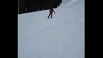 I’m having a blast skiing in mammoth i did 28 miles on day 1 time for day 2 ️catch me if you can