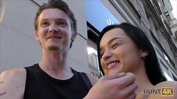 Hunt4k sex for engagement ring