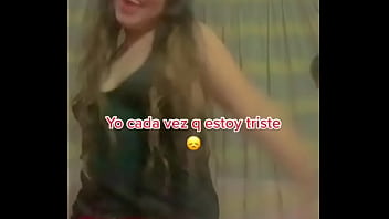 Chibola presume culo