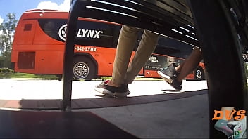 Sneaker shoeplay with socks