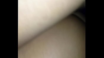 Branca namoradinha gozando com o moreno