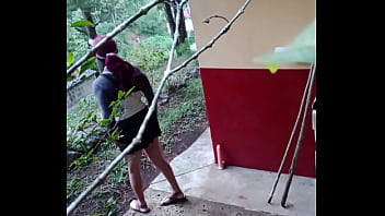 Puta Juega En Patio De Casa La Graban Y Ve Que La Cacharon thumbnail