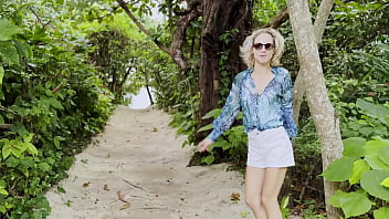 Sfw join me on my tropical pacific ocean trip