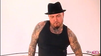 Hunk marco banderas bangs smokin' babe tera patrick's wet pussy