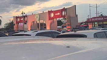 Aprontando no estacionamento do 70° rodeio de barretos