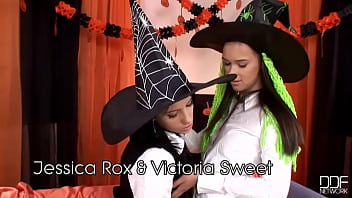 Super hot halloween party