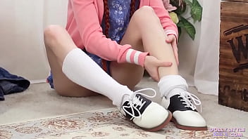 Dolly lite masturbating in her room