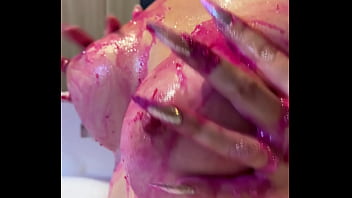 Hot bath sex – foamy brunette on her knees