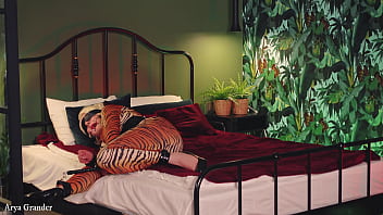 Big ass moaning milf in bondage tries to get out but