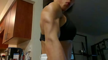 Carolynefit strong queen