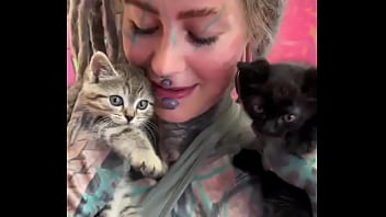 Sweet little kittens on my arm what’s your favorite way to bond with youts #kittencuddles #felinefriends #