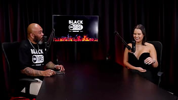 Casou muito cedo o conheceu na igreja e namoraram sem sexo algumas mulheres querem agradar o marido e sobre gozar maria bittencourt watch sheer red