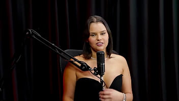 Casou muito cedo o conheceu na igreja e namoraram sem sexo algumas mulheres querem agradar o marido e sobre gozar maria bittencourt watch sheer red