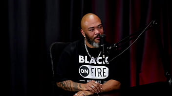 Casou muito cedo o conheceu na igreja e namoraram sem sexo algumas mulheres querem agradar o marido e sobre gozar maria bittencourt watch sheer red