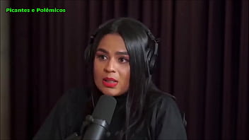 Masturbação excessiva mesmo em publico desejando as gostosas