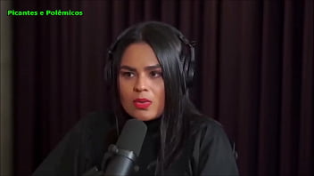 Masturbação excessiva mesmo em publico desejando as gostosas