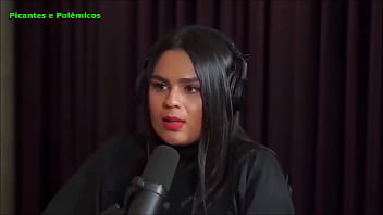 Masturbação excessiva mesmo em publico desejando as gostosas