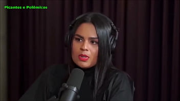 Masturbação excessiva mesmo em publico desejando as gostosas