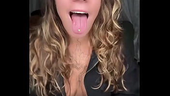 Bonjour mes amours pense à devenir fan y’a une offre d’essai follow