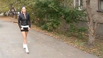 Skinny doxy wants coarse sex