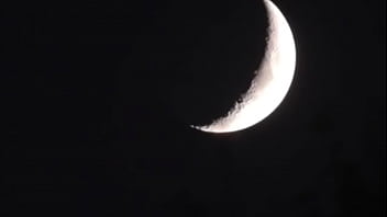 This is a video of the moon it is sfw i hope you like it