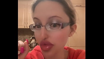 Наглая блонда