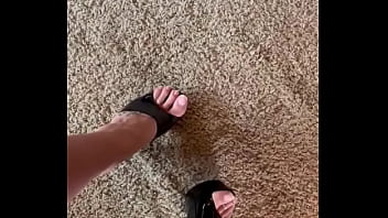 Where’s all my feet lovers ️