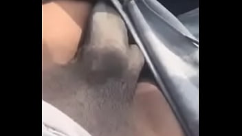 She wanna see me cum