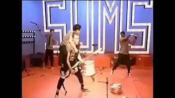 Kaien song♪ 신청곡 sum41 still waiting