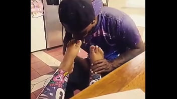 I love sucking toes especially when they painted white #toes #whitetoes #lickingtoes #footfetısh #ebonyfeet #suckingherto