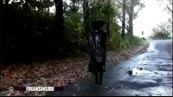 Femmes en capes latex fétichisme Femmes en capes latex fétichisme