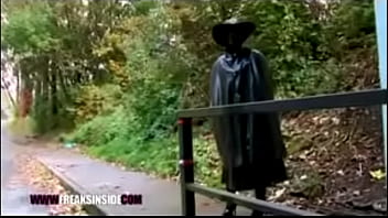 Femmes en capes latex fétichisme