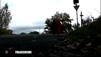 Femmes en capes latex fétichisme