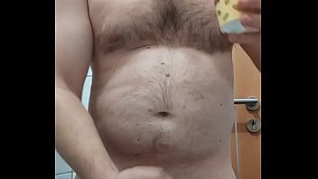 Imi Place Foarte Mult Sa Ma Masturbez La Webcam Si Sa Imi Beau Pisatul Si Sperma I Really Like To Masturbate On The Webcam And Drink My Piss And Cum thumbnail