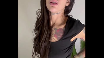 Free my sub worship my body feel my mouth and receive a gift pov