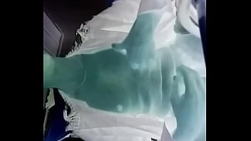 Adoro mamilos meus acariciar