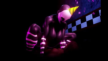 Puppet rides the night guard