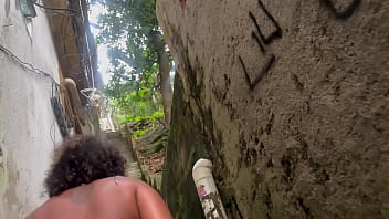 Minha enteada me levou pra favela e me deu gostoso antes da minha esposa chegar