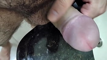 Aquela acariciada antes de ir dormir#pintoawards #xotaawarda #cum #cumfood #cumonfood #littledick #littlecock #smallcock